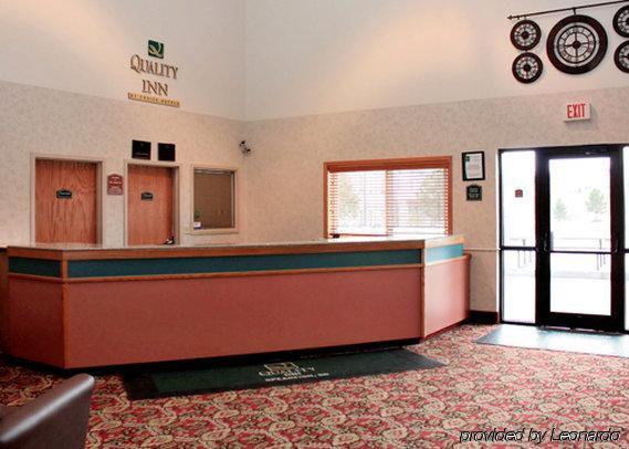 Quality Inn Spearfish I-90 Интерьер фото